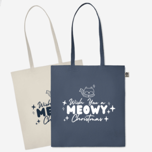 Vrečka iz ekološkega bombaža s smešnim napisom We wish you a meowy Christmas je okolju prijazna vrečka, uporabna pri nakupovanju, študiju, šoli in različnih drugih opravilih. Lahko je unikatno darilo za Božička za ljubitelje mačk.