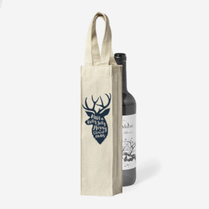 Vrečka za vino iz 100% organskega bombaža je okolju prijazna, v naravni bež barvi, z božičnim potiskom jelenčka Rudolfa, lahko kot unikatno darilo za božič ali darilo za novo leto.